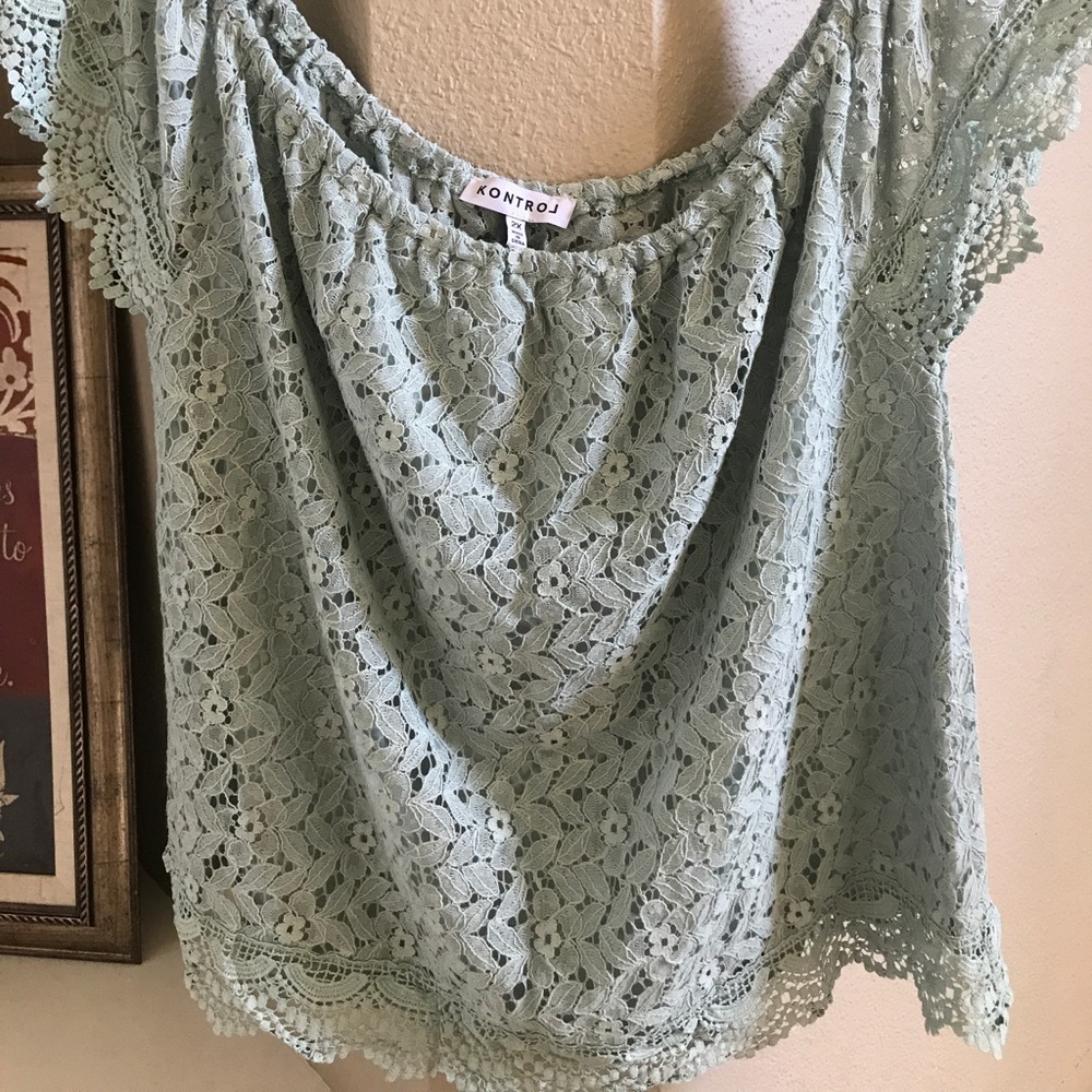 Women blouse